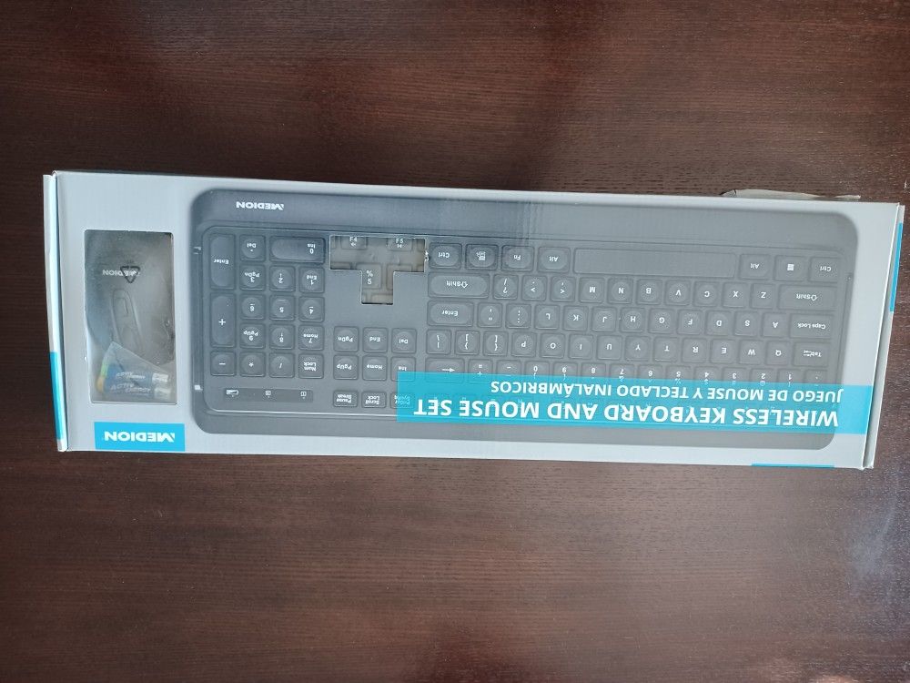 Brand New Wireless keyboard and mouse combo.