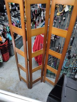 Room divider