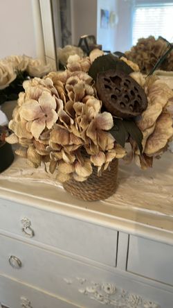 Floral arrangement