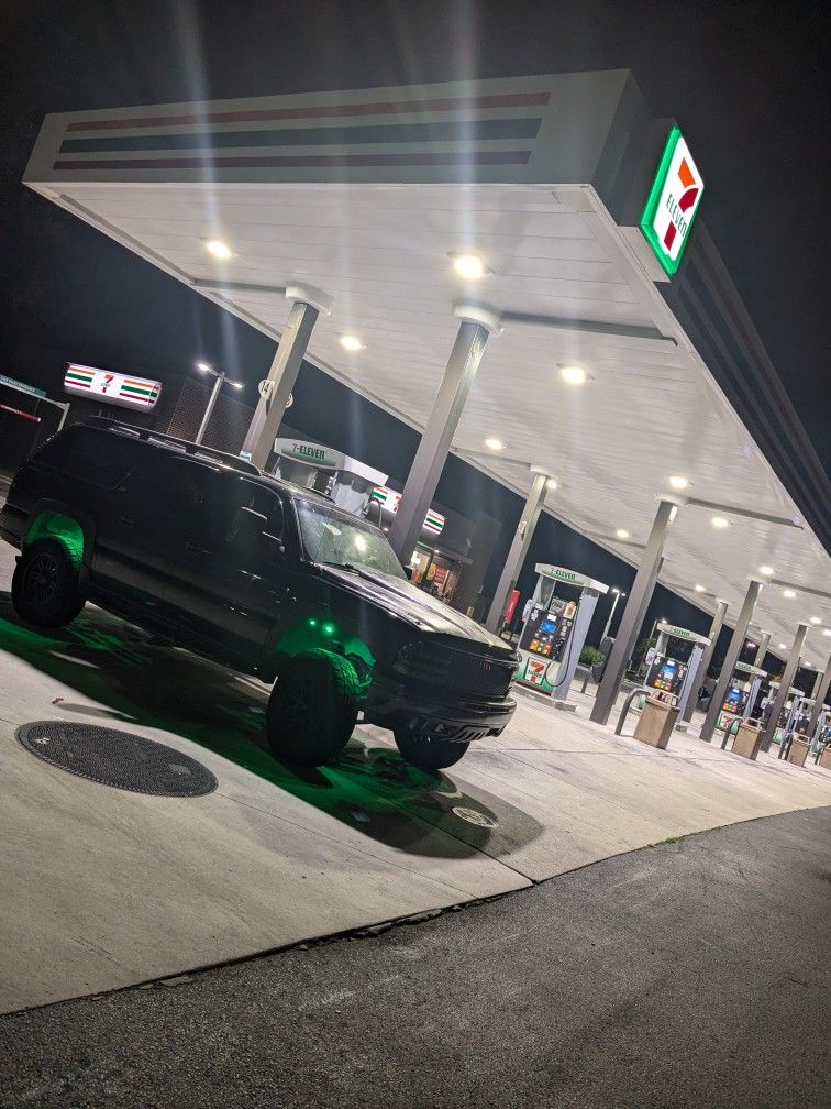 2003 Chevy Suburban Z71
