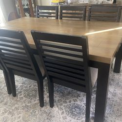 wood dining table 