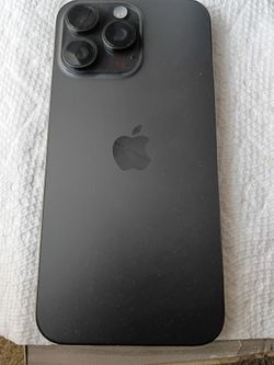 Apple iPhone 16