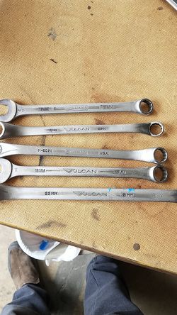 Metric wrenches