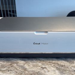 Cricut Vinyl Cutter