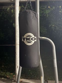 TKO Technical Knockout Heavy Punching Bag