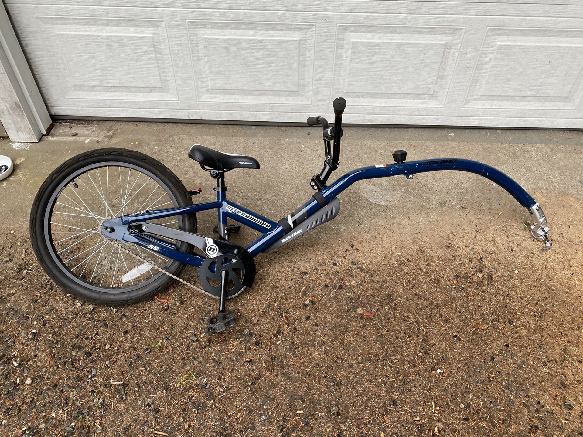 Novara trail-a-bike kids trailer attachment