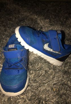 Baby/Toddler Nike size 6C