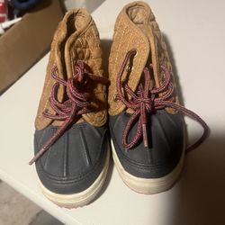 Osh kosh Shoes Size 10