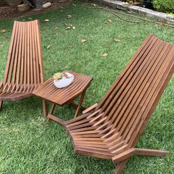 ***Excellent Con. CleverMade Wooden Folding Chairs And Table**