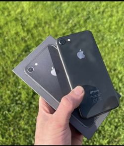 iPhone 8 unlocked with warranty
