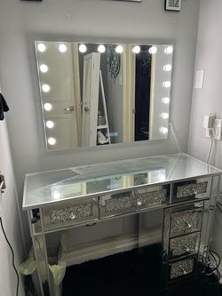 Mirrored Vanity Desk with Hollywood Lighted Mirror