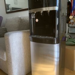 Primo Water Dispenser 