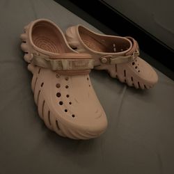 Echo Crocs