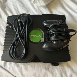 Original Xbox Console Bundle – Controller, Games, DVD Adapter – No Power Supply