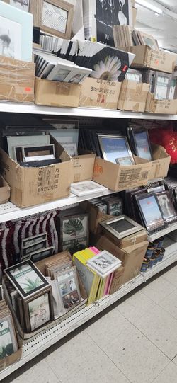 Pictures Frame