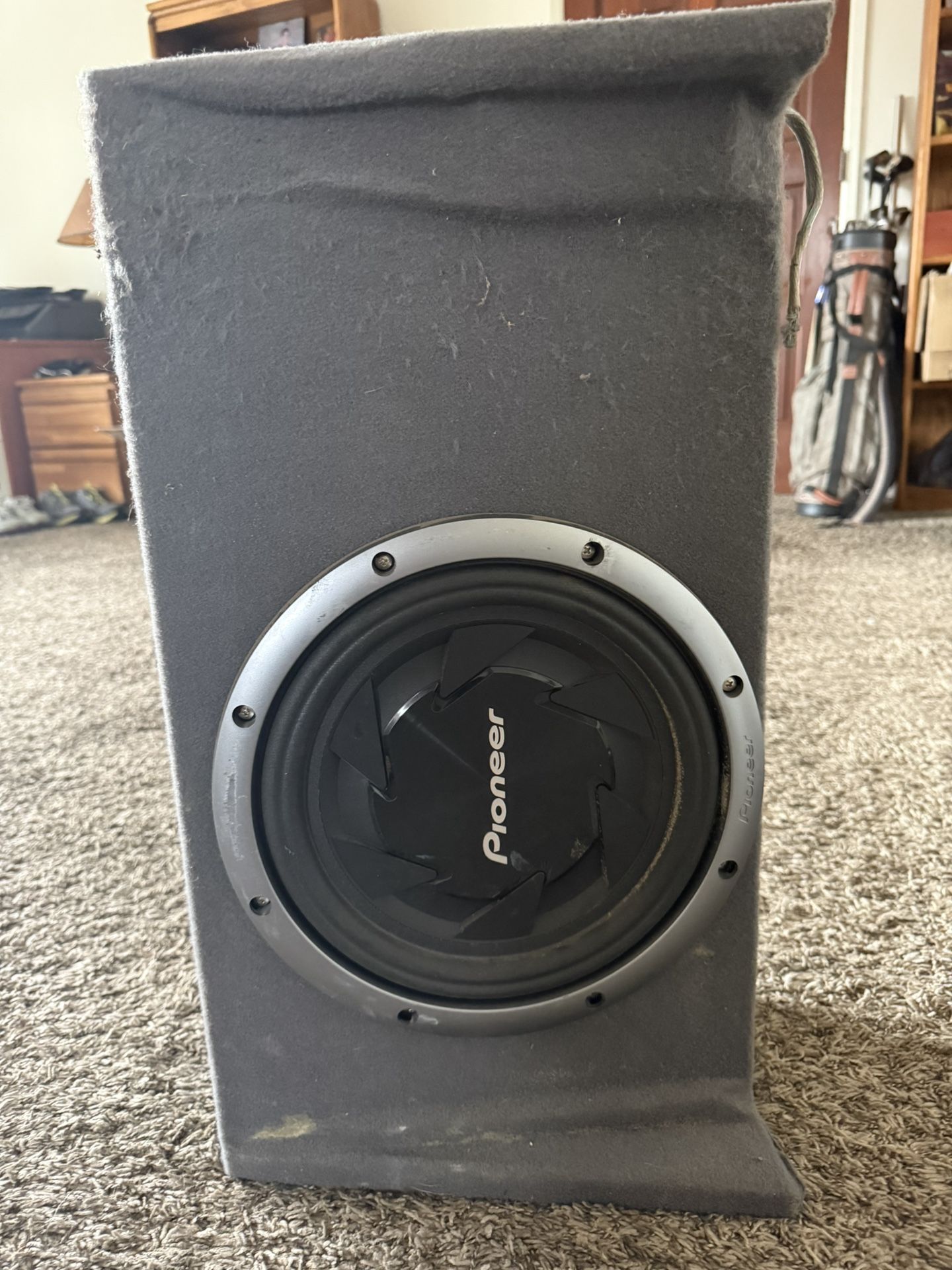 10 Inch Pioneer Sub With Amp