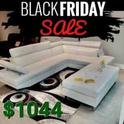 Antares Moderno White Sectional 