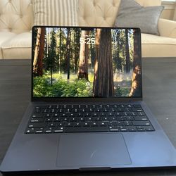 2024 Macbook Pro 14-Inch
