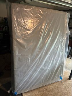 Queen boxspring