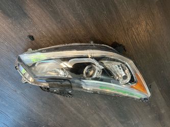 2016-17 HONDA ACCORD RH HEADLIGHT OEM