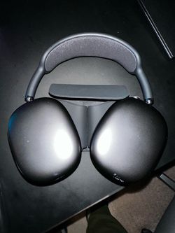 AirPods Max (Gen 1)
