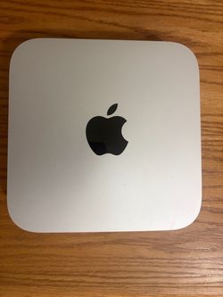 Mac Mini M2, 2023, 256/8 with dock