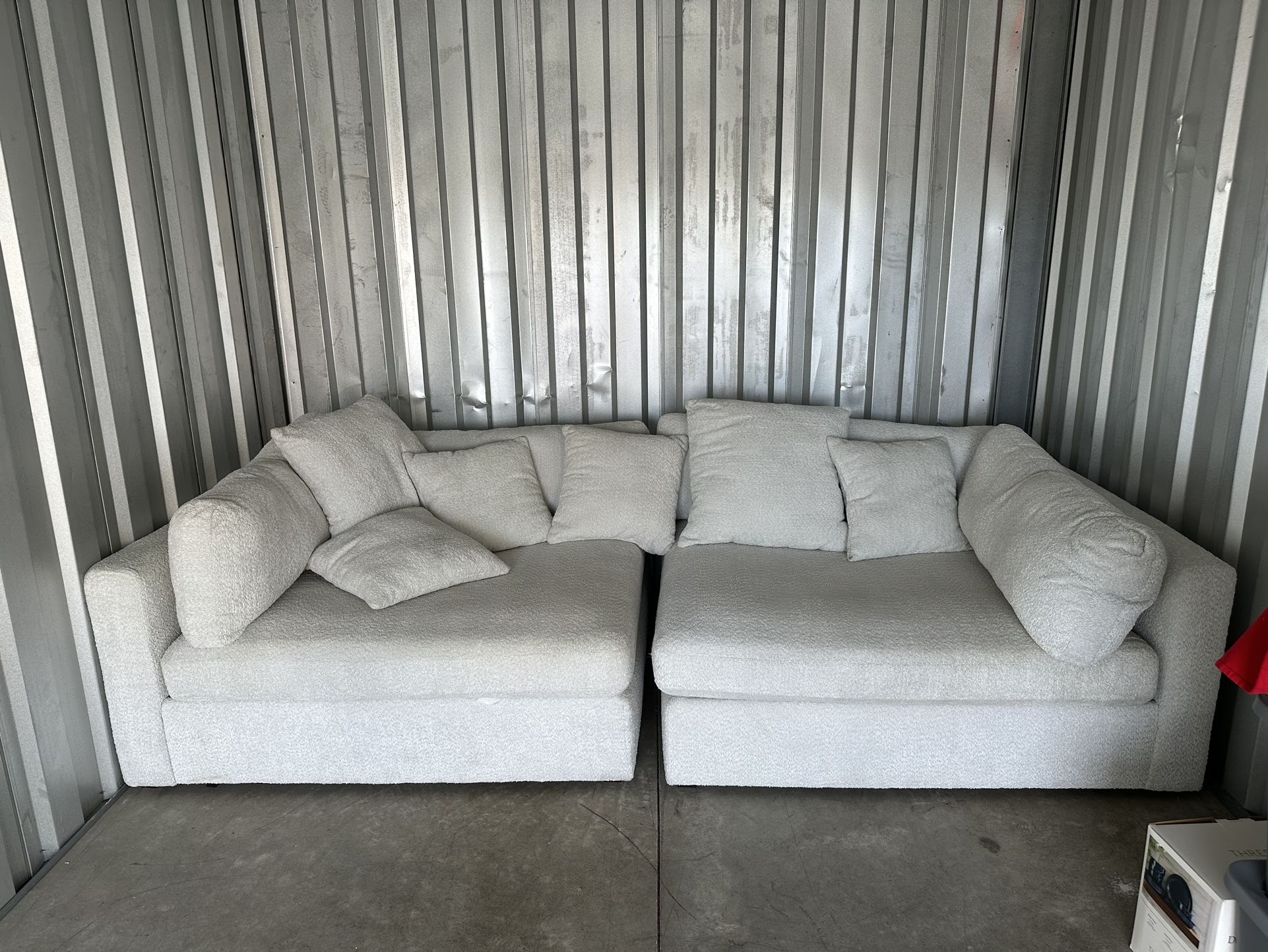 White/cream Sectional Couch