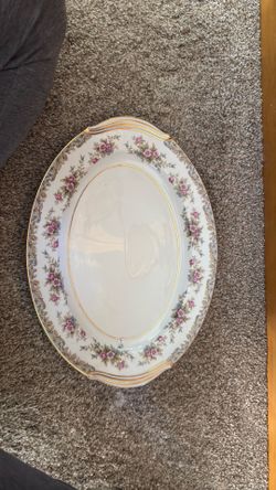 Serving tray