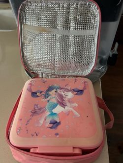 Lunch box with lunch bag