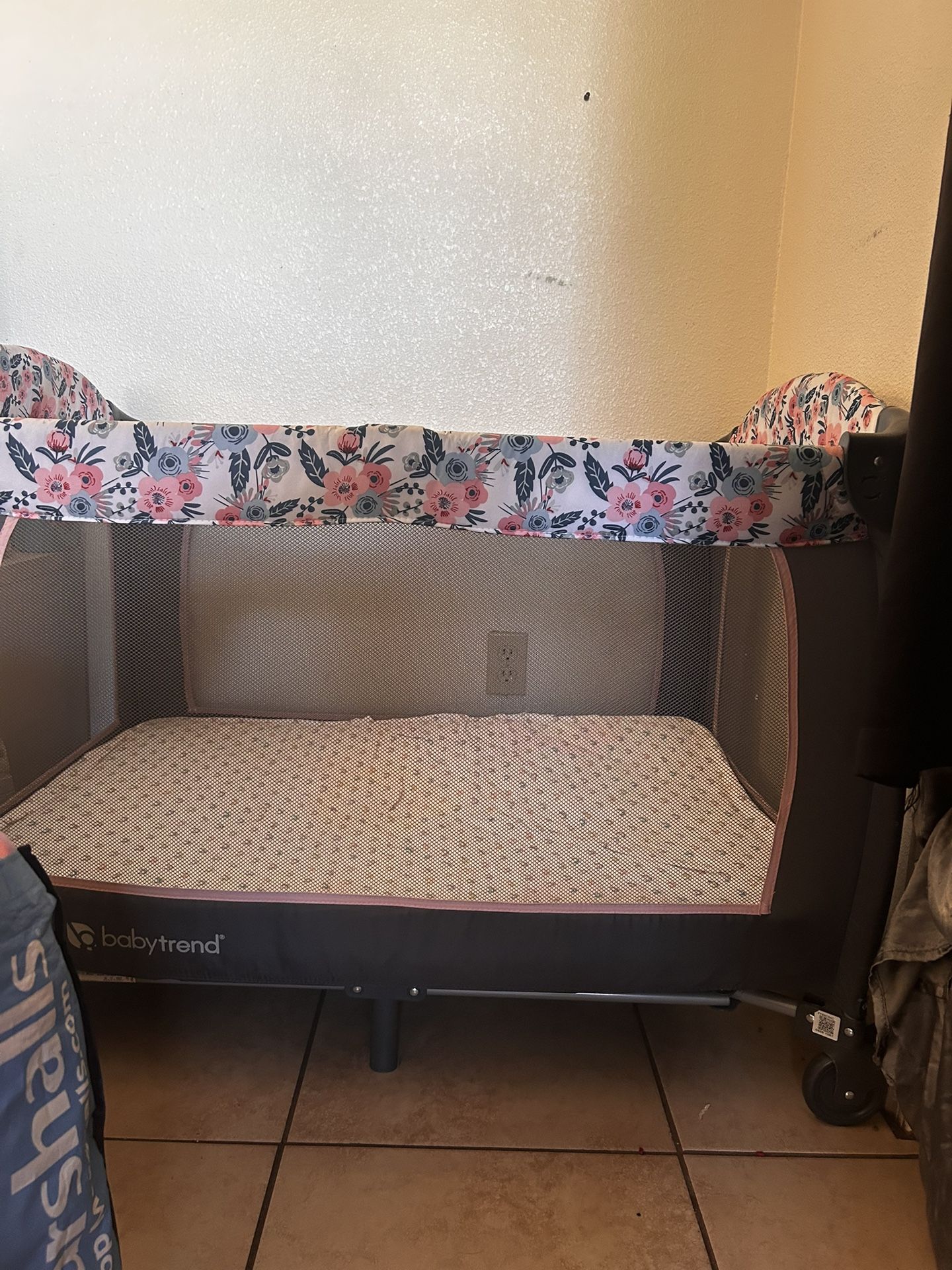 Baby Trend Crib With Mattress