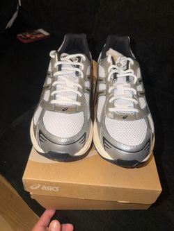 NEW-ASICS 1130 Canyon