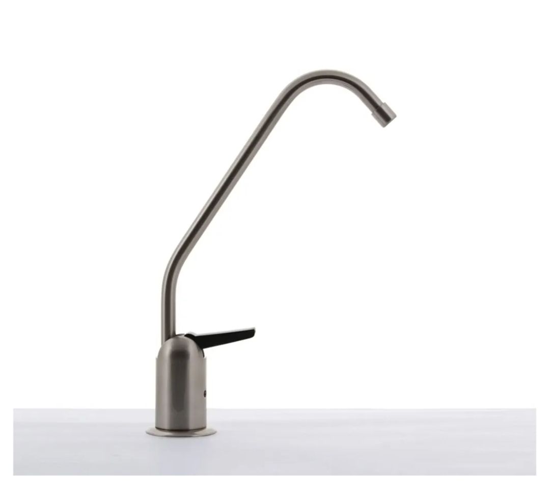 2705: New Hydronix LF-BLRAG-BN Long Reach RO Reverse Osmosis or Filtered Water Faucet, Brushed Nickel w/Air Gap