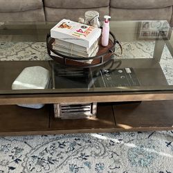 Matching Coffee/End Tables 