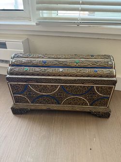 Decorative Thai Style Jewelry Box Chest