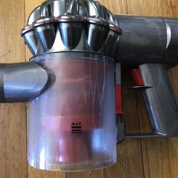 Dyson Main Body ( Without Battery ) for Dyson V6 Vaccum Series .   Battery is not included with the sale   Item is washed and sanitized . And in very 