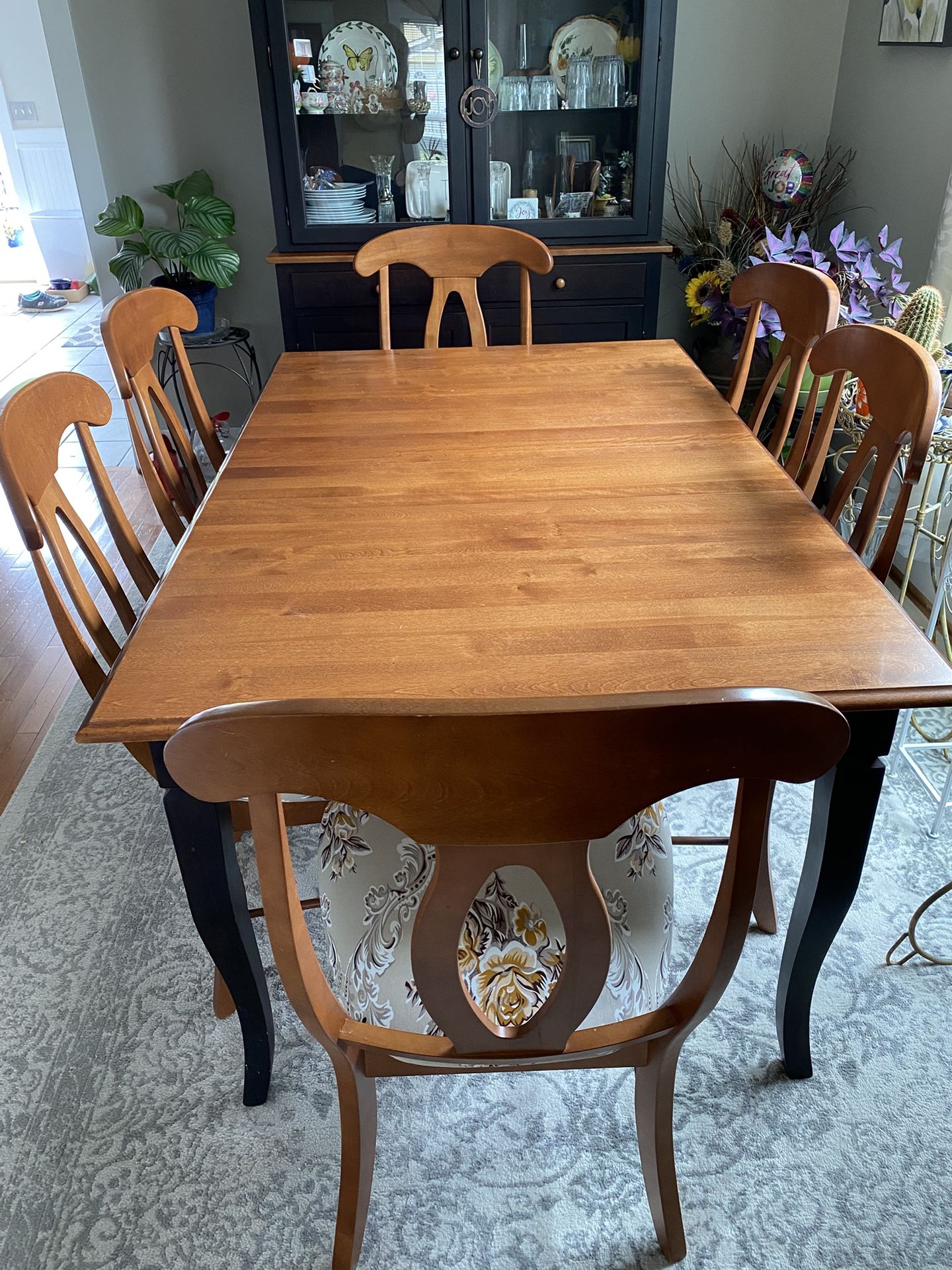 Cherry And espresso Table & Hutch
