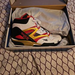 New Reebok Shoes 10.5