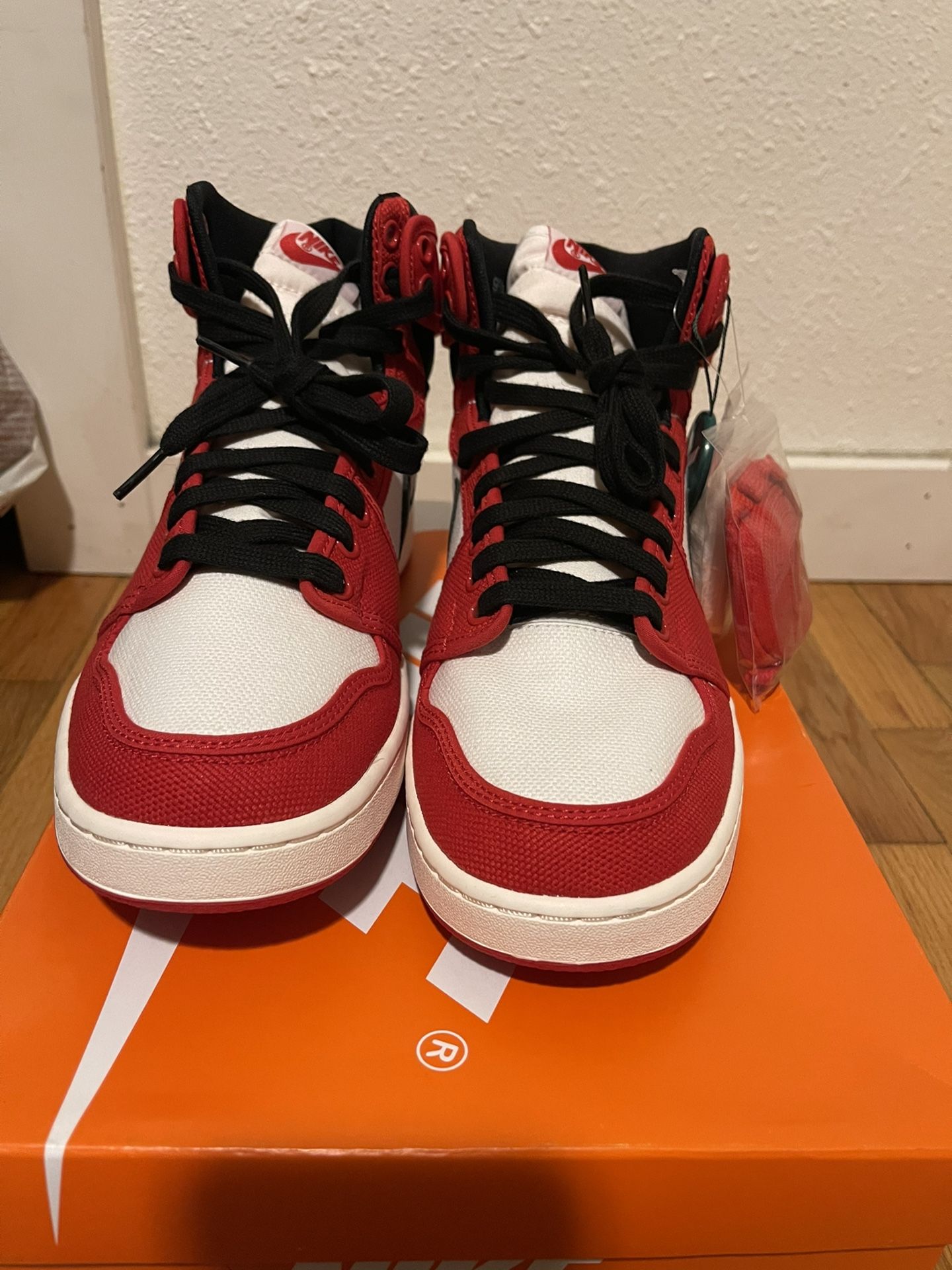 Air Jordan High Chicago (AJKO) Size Size