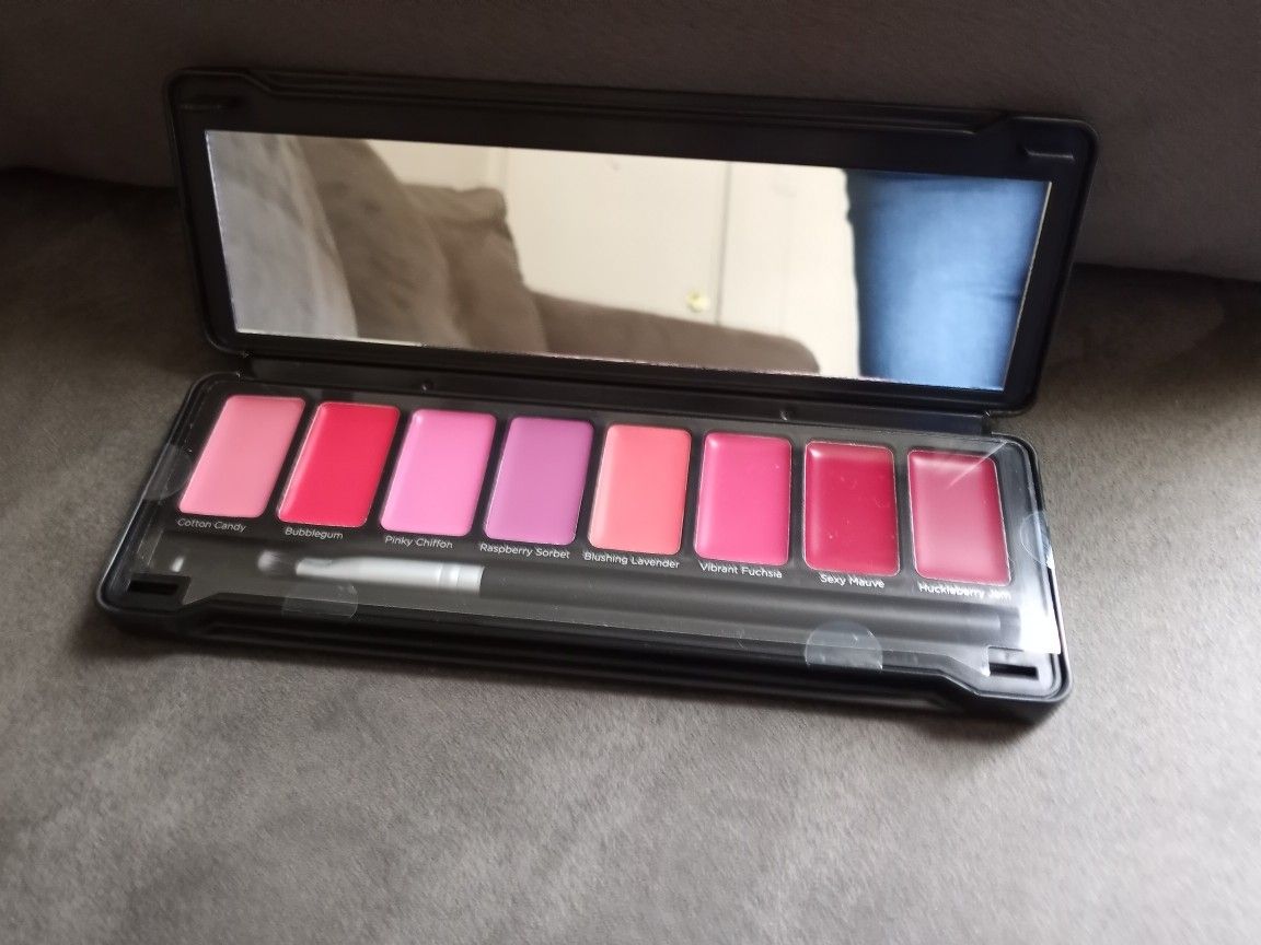 Profusion Glitter And Glam Lip Palette