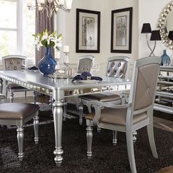 Orsina Silver Mirrored Extendable Dining Set 