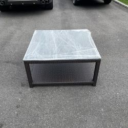 Outdoor Coffee Table With Glass Top