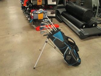 Used Wilson Profile JGI 6 Piece Junior Golf Set w/ Bag