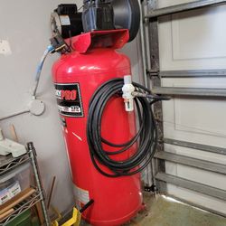 Air Compressor Husky Pro 135psi