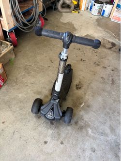 Kids scooter