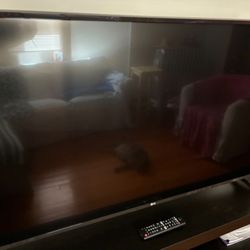 LG 4K UHD HDR Smart LED TV - 49" Class (48.5" Diag)