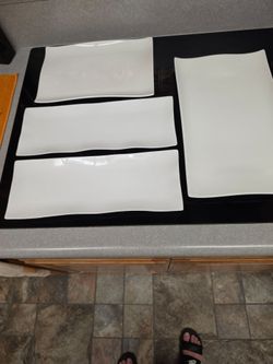 Serving trays