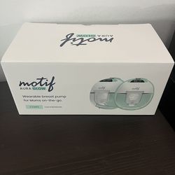 Motif and Mom cozy breast pumps