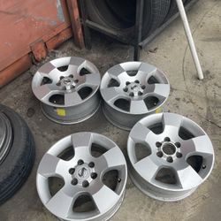 Nissian Rims Set Of 4 