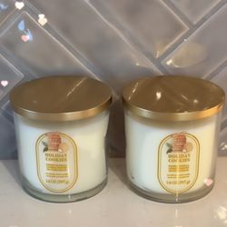 Candle, Holiday Cookies Scent  $6 Each 