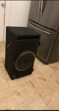 Rockford Fosgate subwoofer box